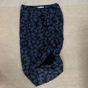 Veronica beard ruffle front skirt